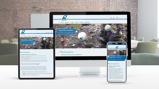 Drei Geräte – ein Computer, ein Tablet und ein Smartphone – zeigen die gleiche Webseite mit einem modernen Design. Die Seite enthält Informationen über Dienstleistungen und ist optimiert für verschiedene Bildschirmgrößen.
